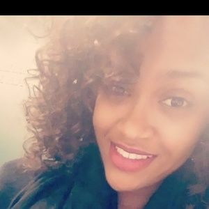 Meet your Posher, Shavone